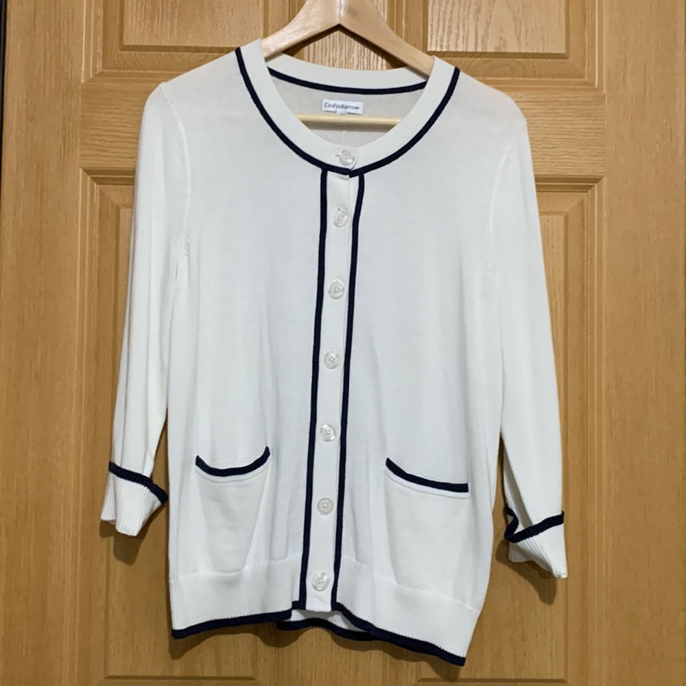 Croft & Barrow White Cardigan with Navy trim, Size: M, NWT